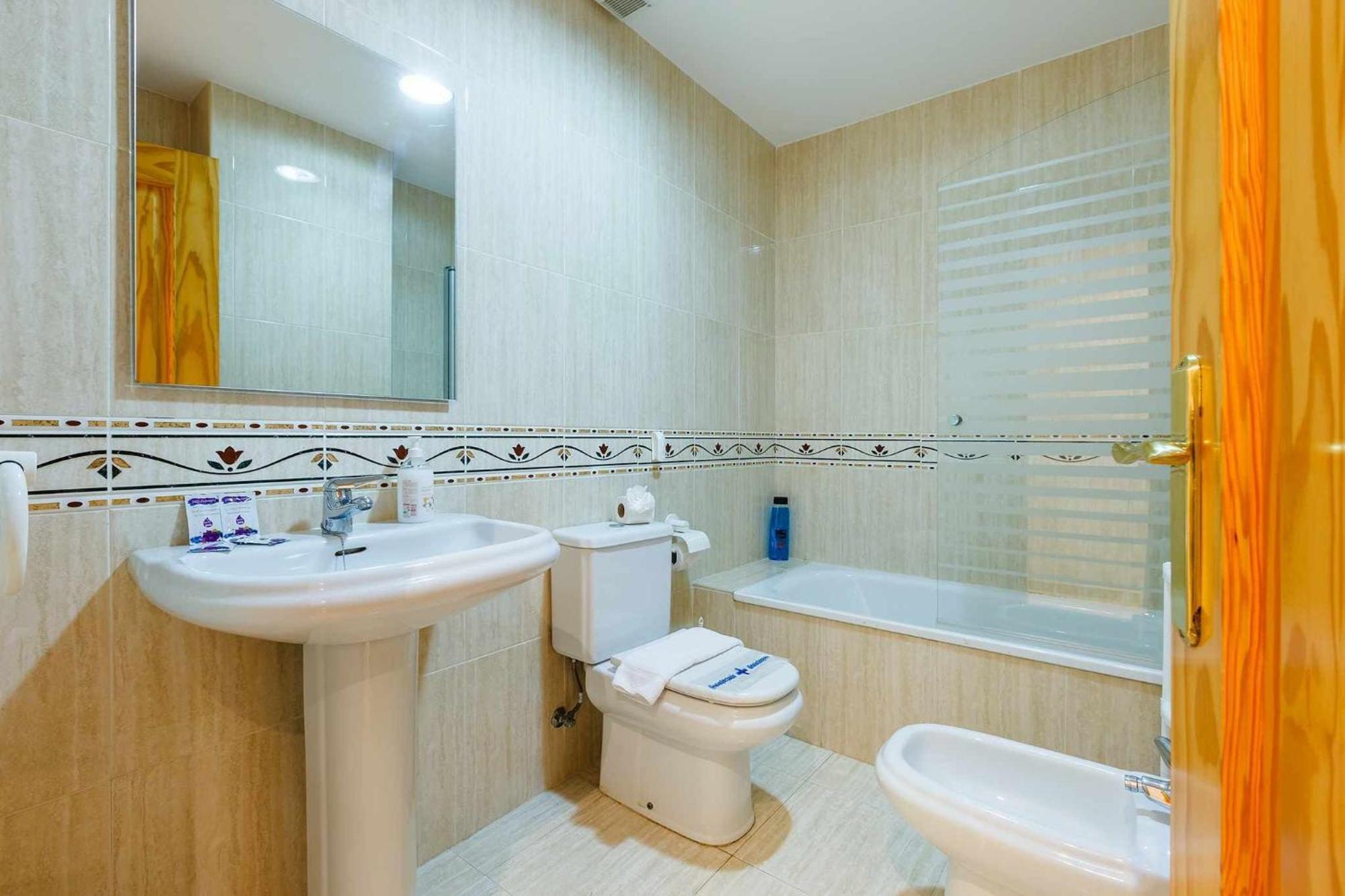 Apartamento Azucarera Beach Torre Del Mar Exterior foto
